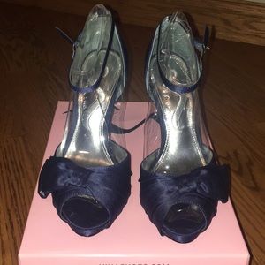 Nina Navy Satin Pump